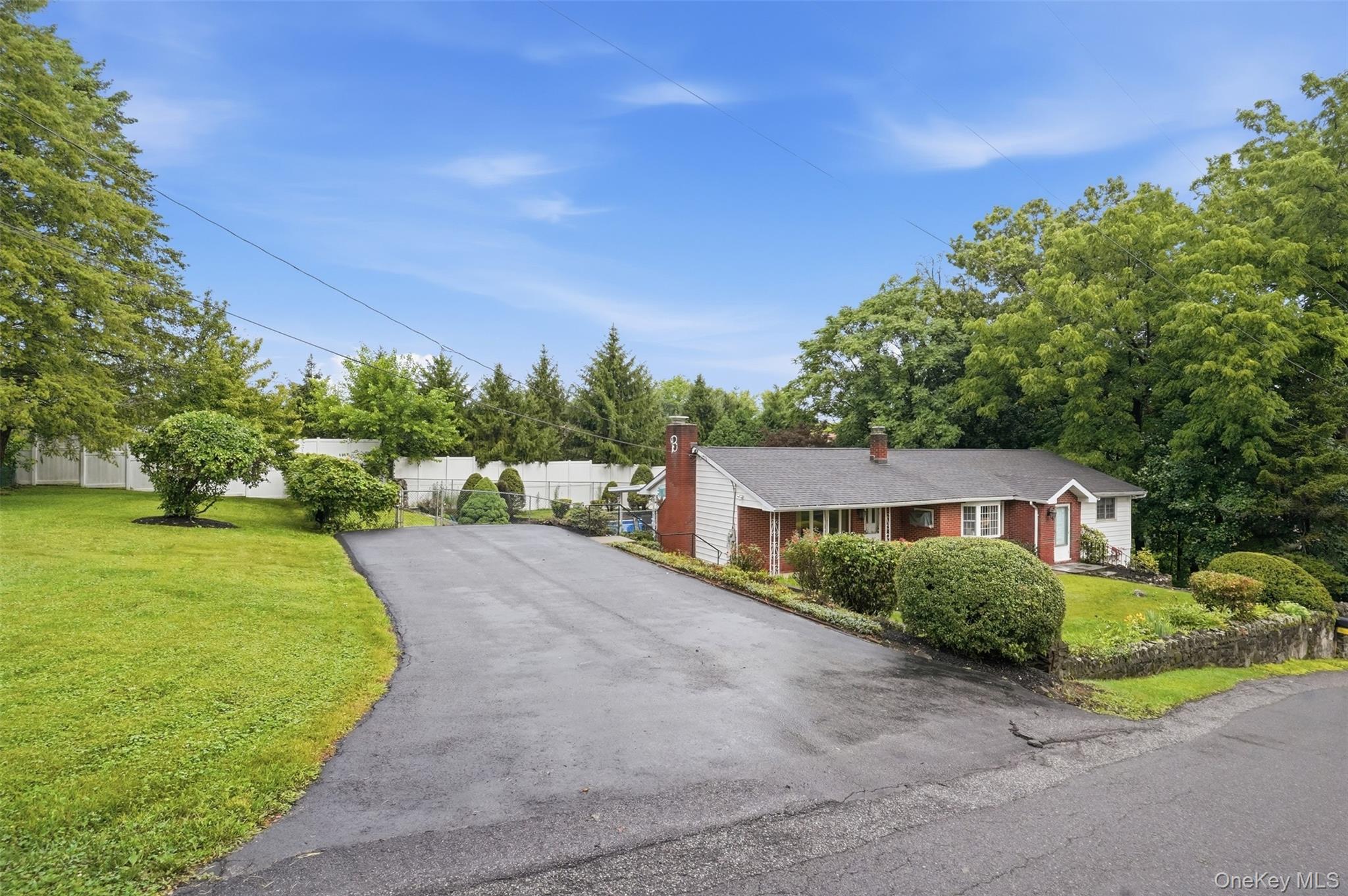 8 Boulder Road