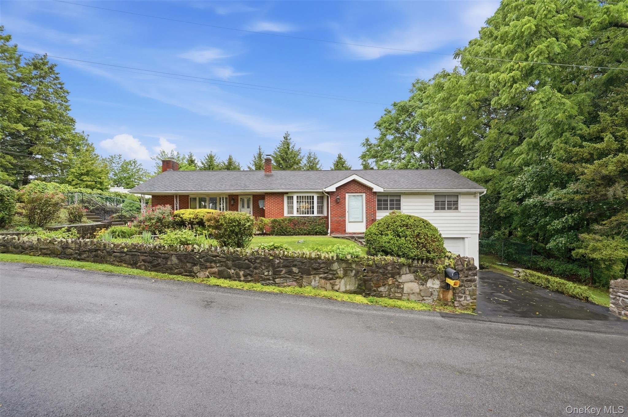 8 Boulder Road