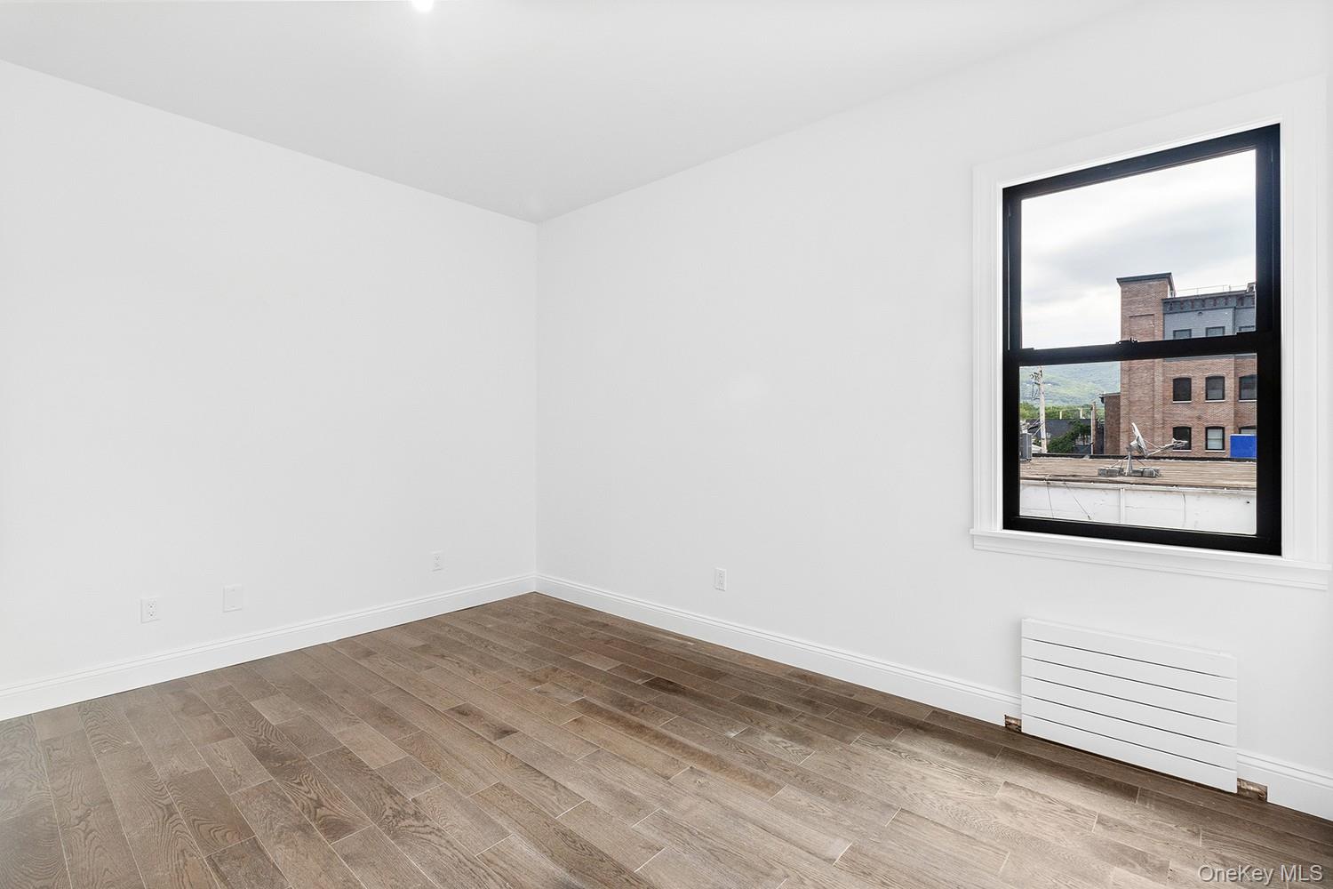 206 Main Street Unit: 2