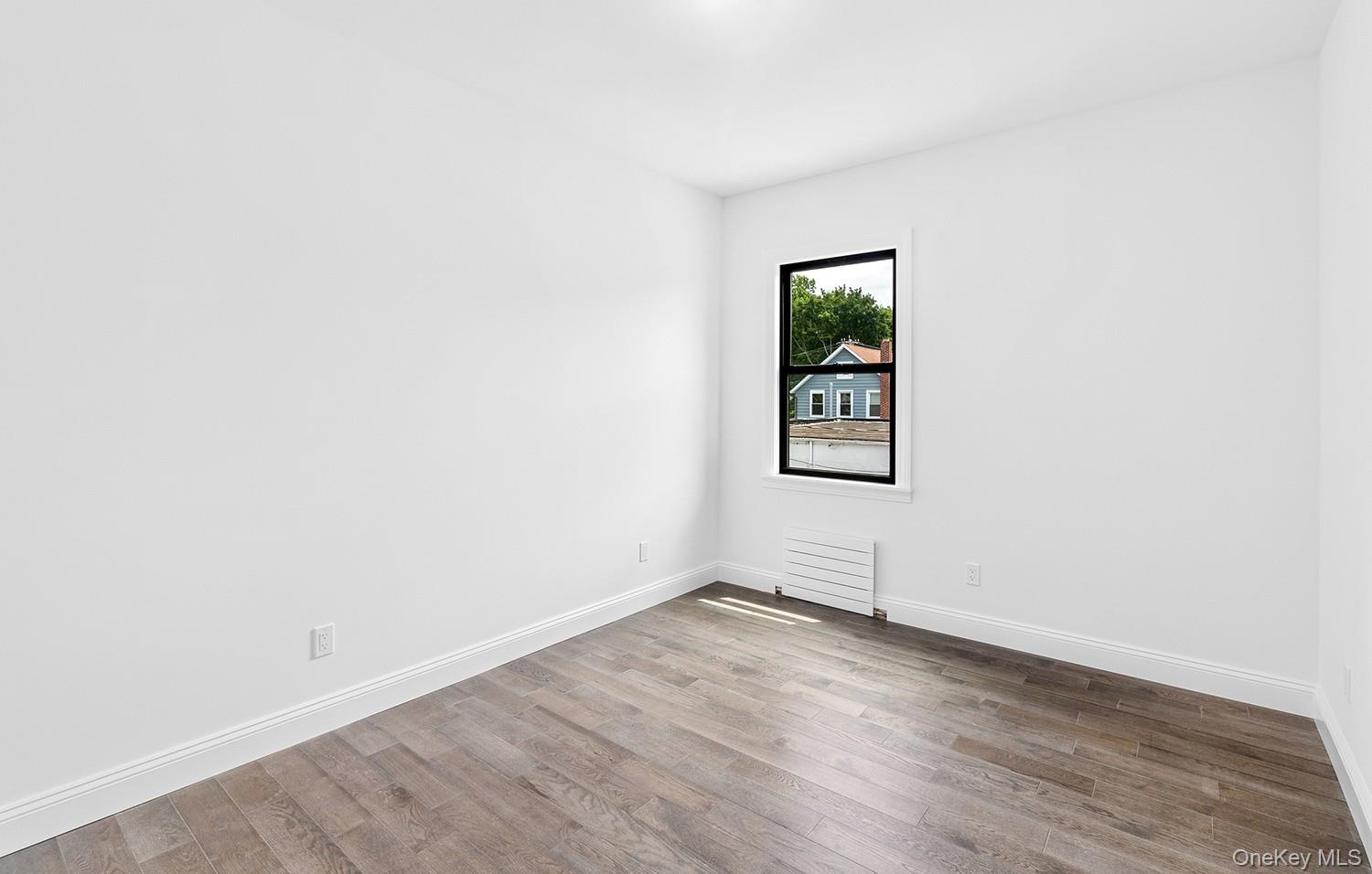 206 Main Street Unit: 2