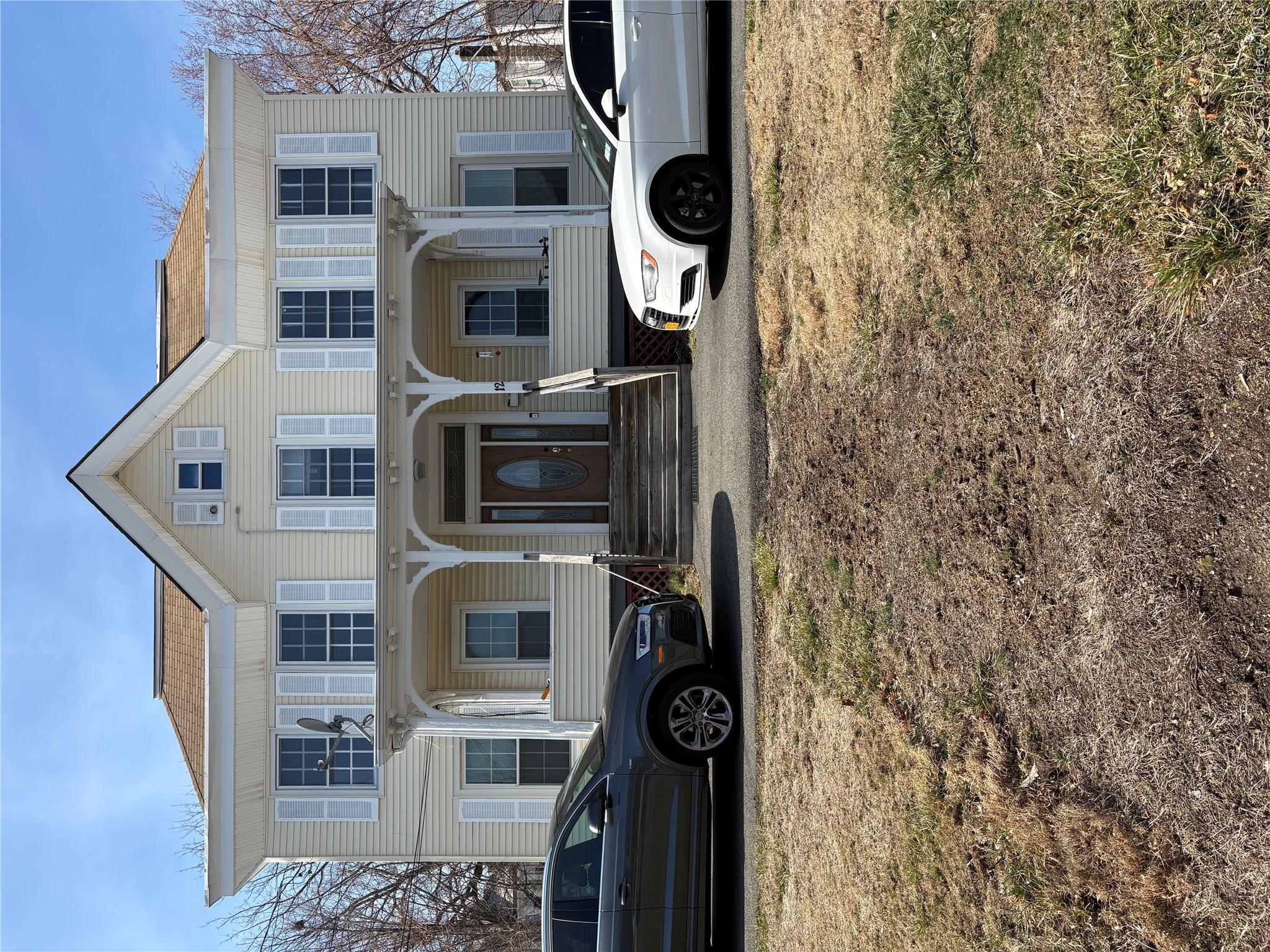 12 Davis Street