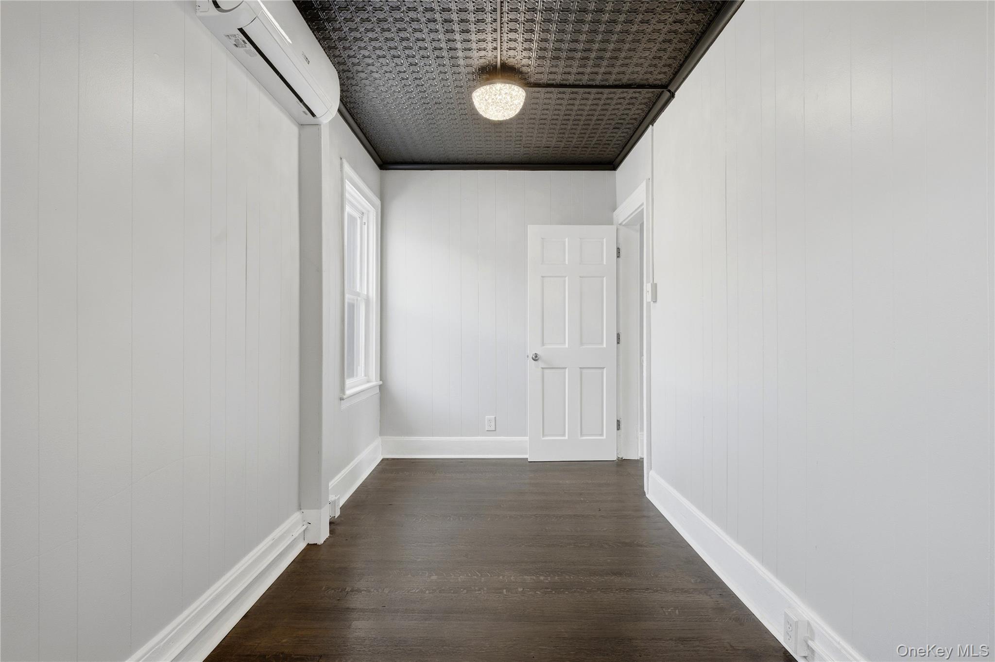 45 S Robinson Avenue Unit: 2