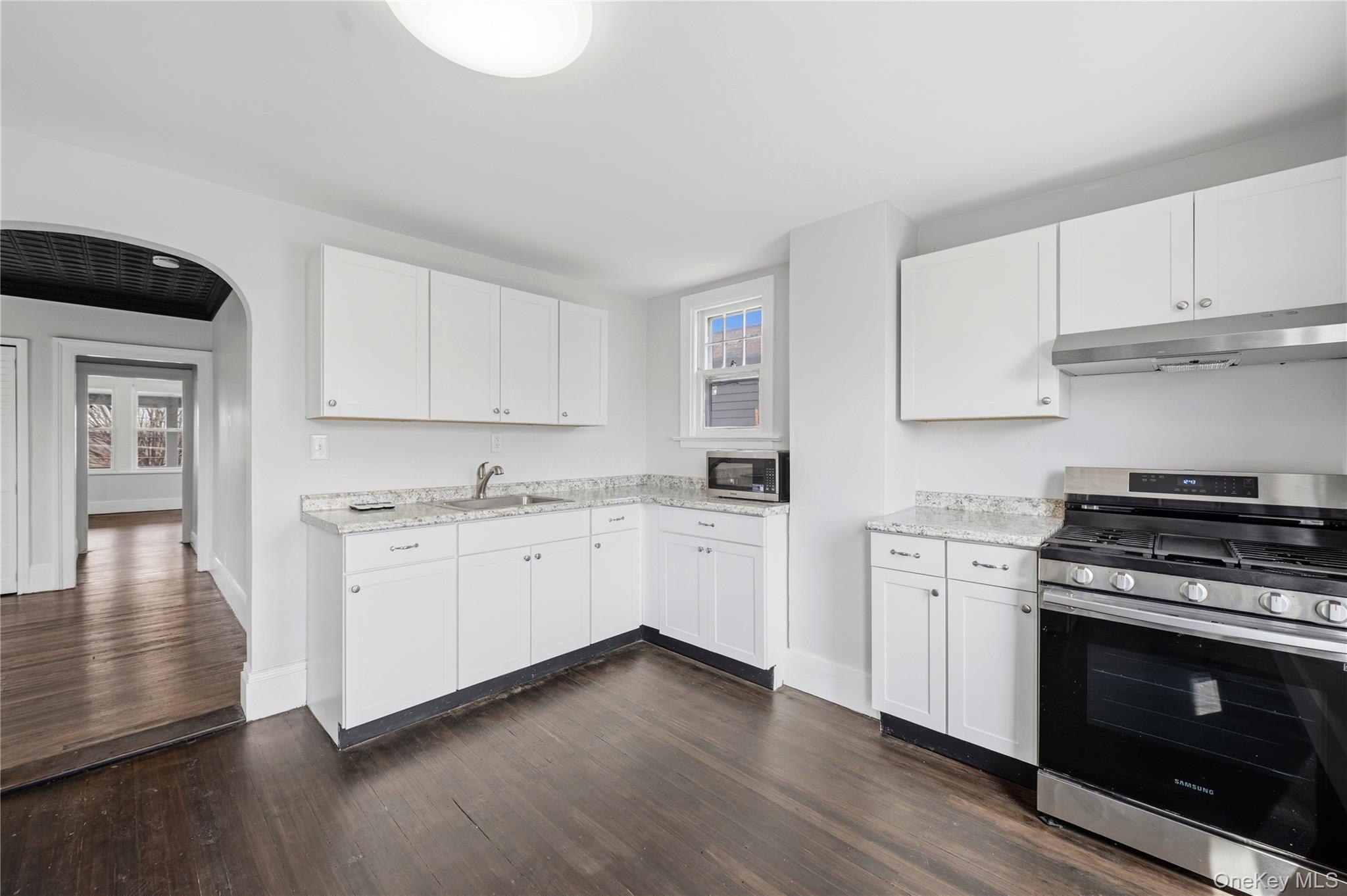 45 S Robinson Avenue Unit: 2