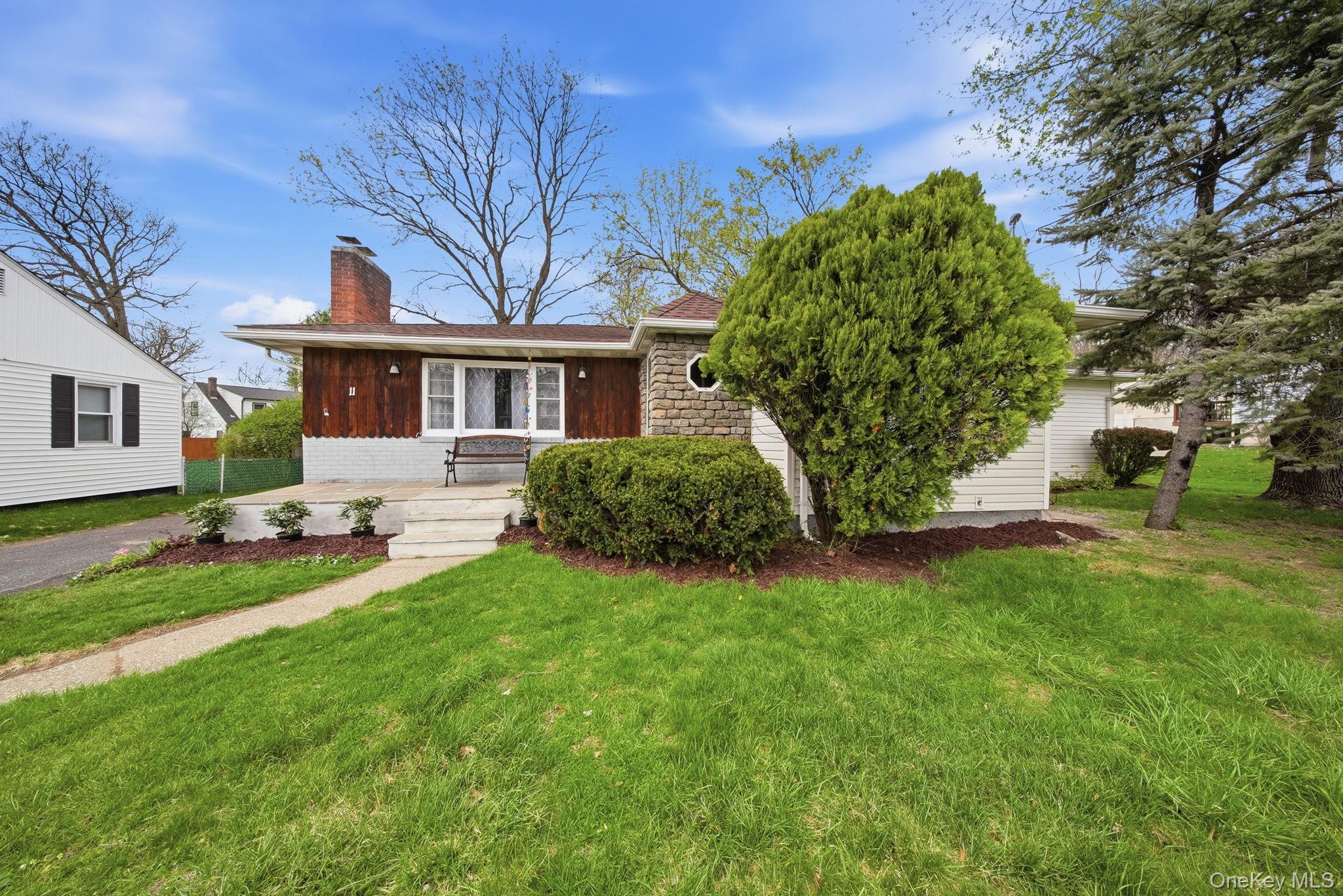 11 5th Avenue