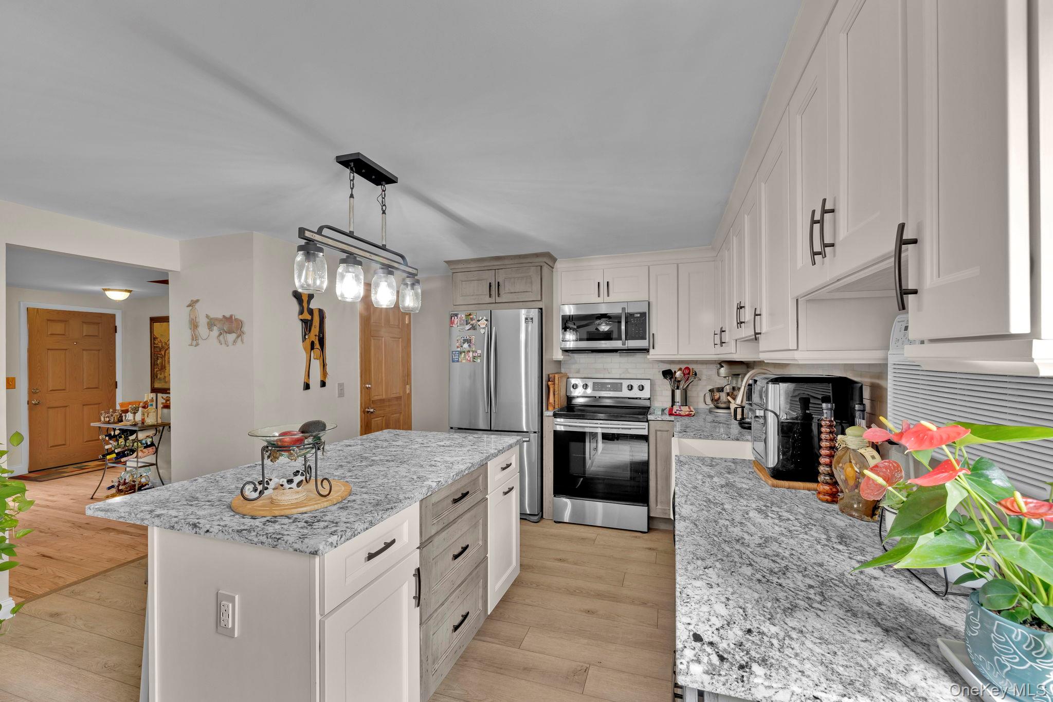 106 Parr Meadow Drive Unit: 1F