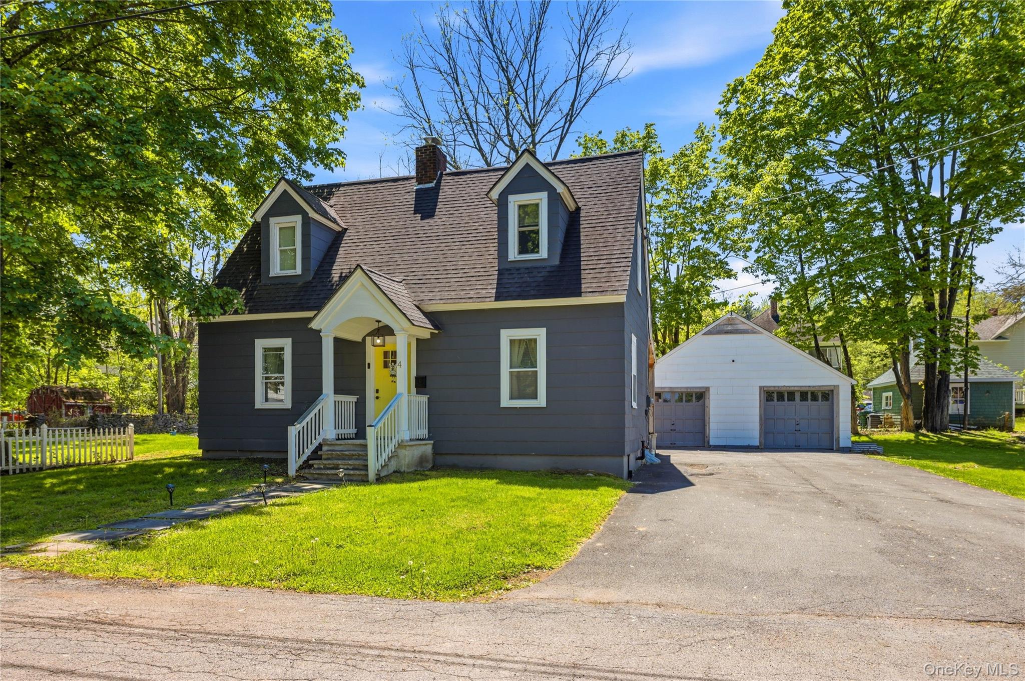 4 Green Acres Court