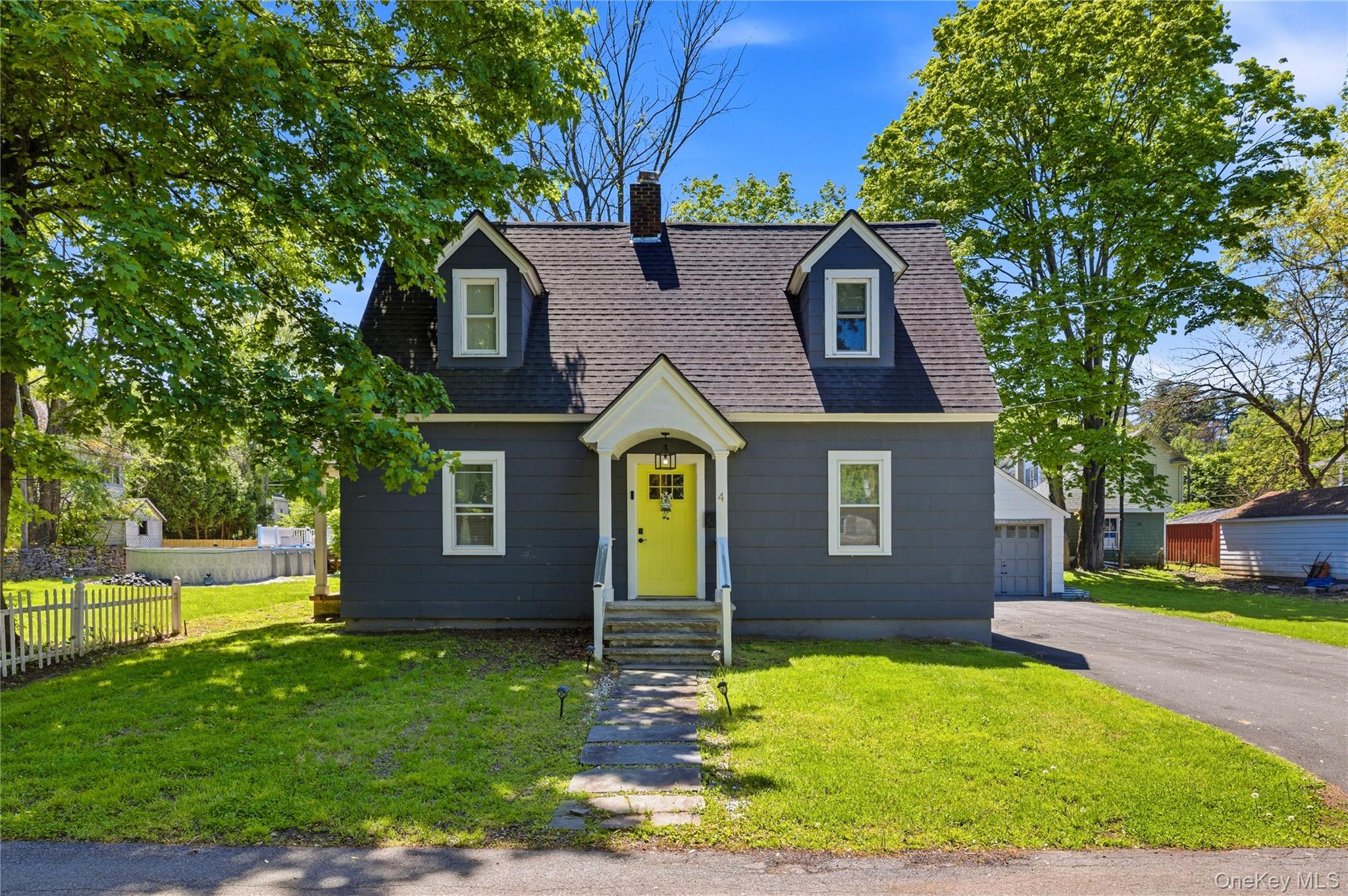 4 Green Acres Court