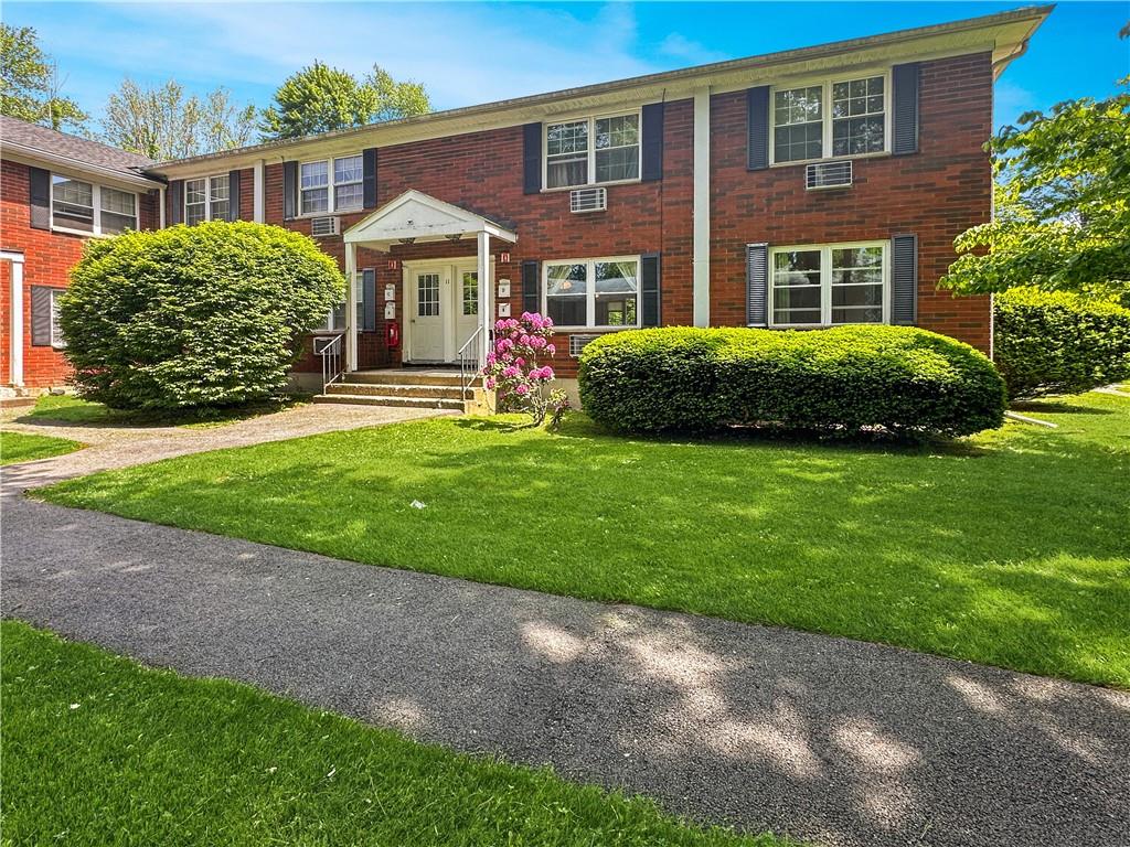 5 Wildwood Drive Unit: 11B