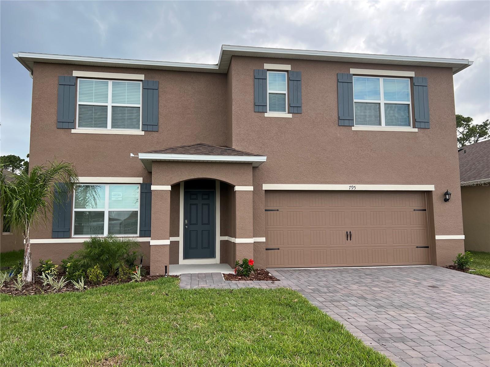 795 LAZIO CIRCLE