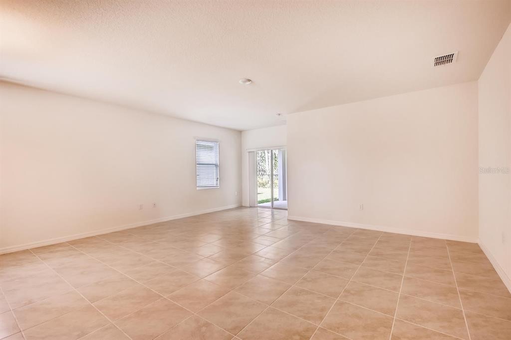 518 LAZIO CIRCLE