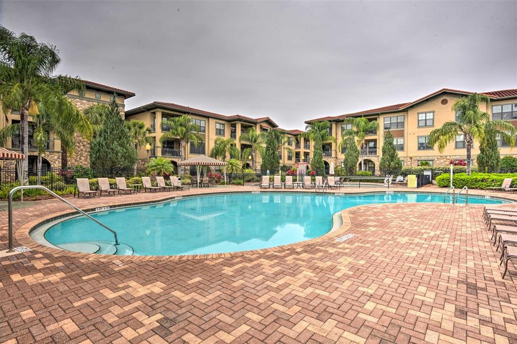 903 CHARO PARKWAY Unit: 816