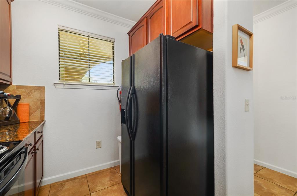 903 CHARO PARKWAY Unit: 816