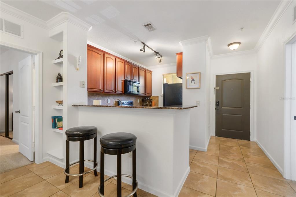 903 CHARO PARKWAY Unit: 816