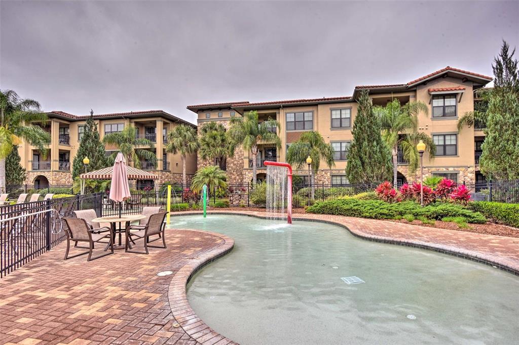 903 CHARO PARKWAY Unit: 816