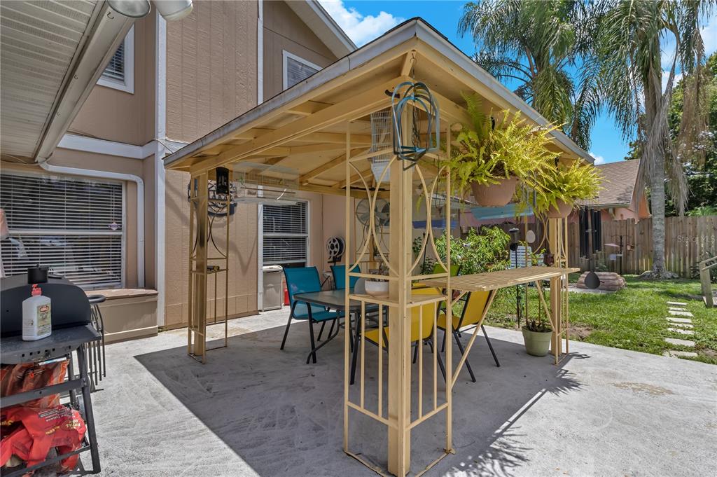 6357 BROOKHILL CIRCLE