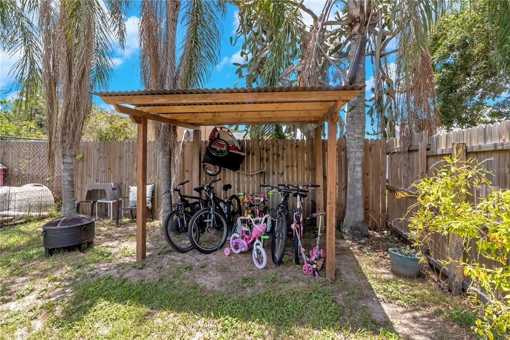 6357 BROOKHILL CIRCLE