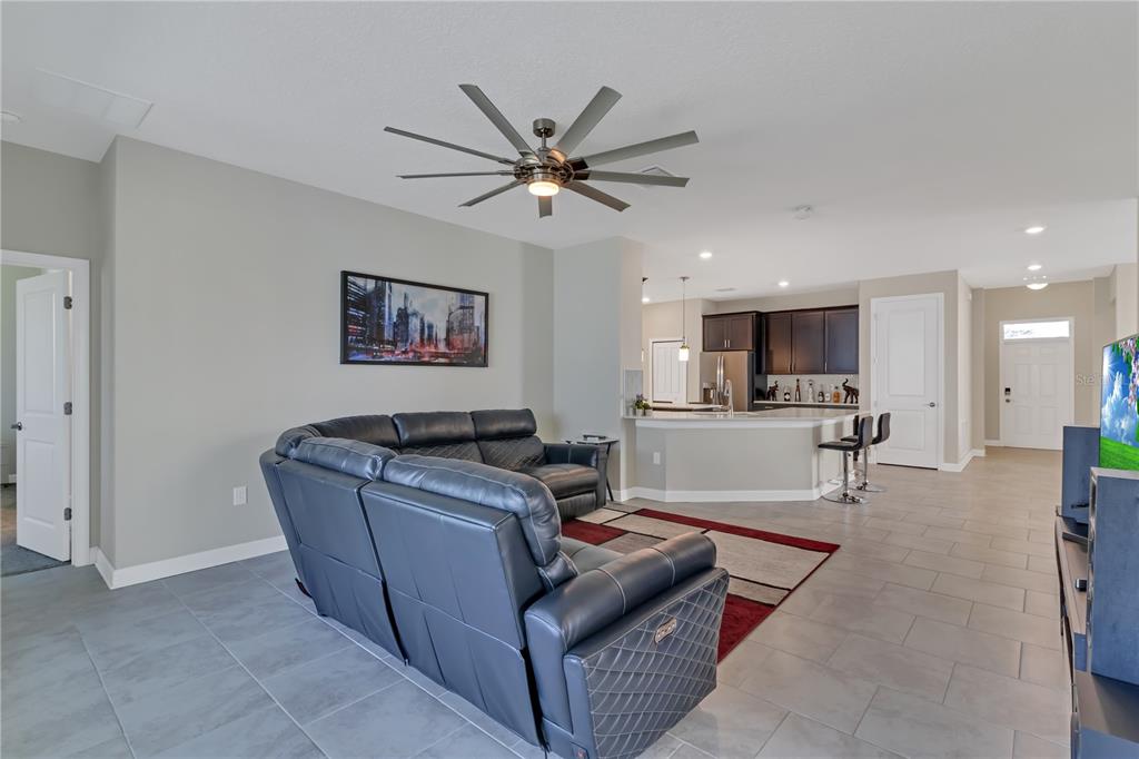 8815 BALLY NEAL LOOP