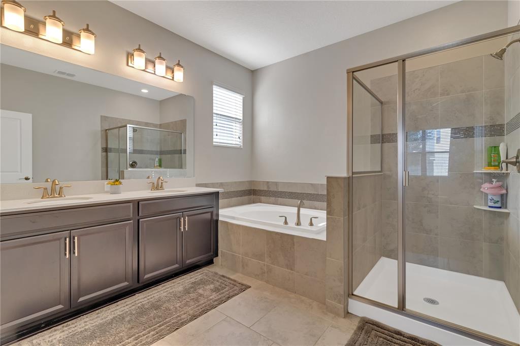 8815 BALLY NEAL LOOP