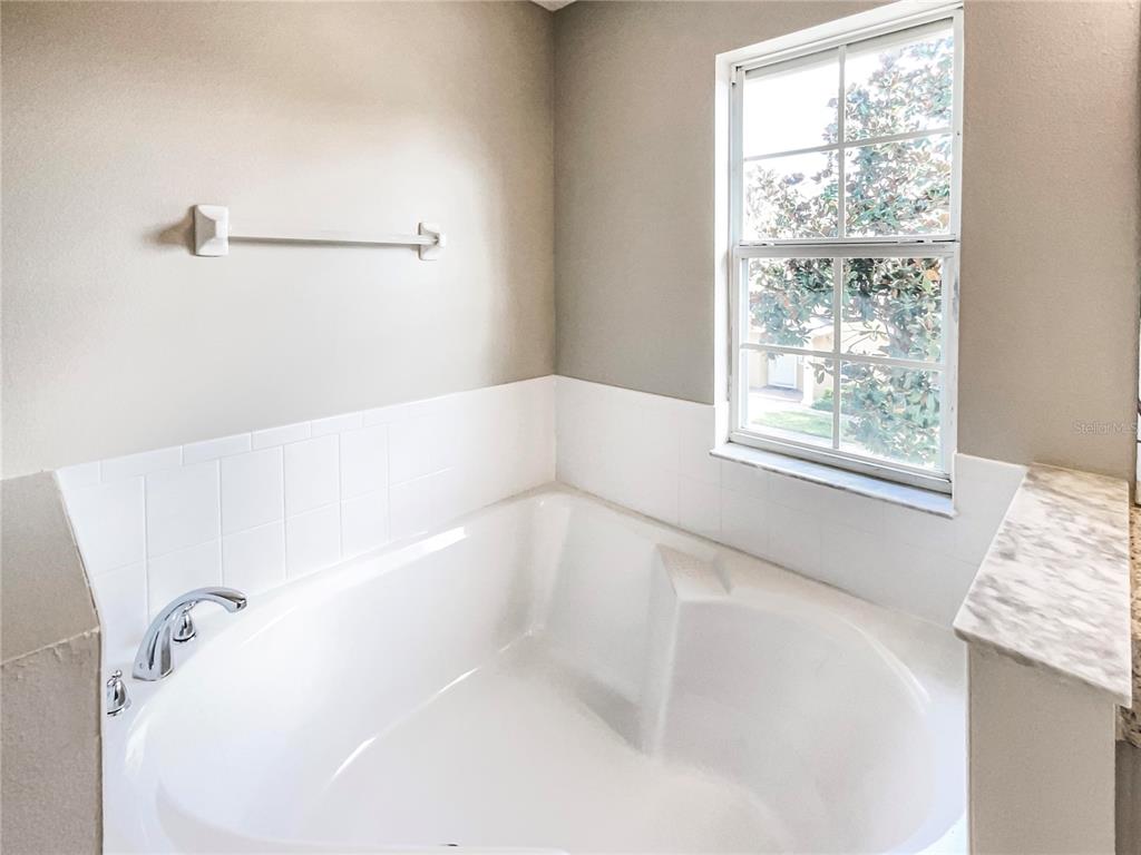 5005 ALITA TERRACE