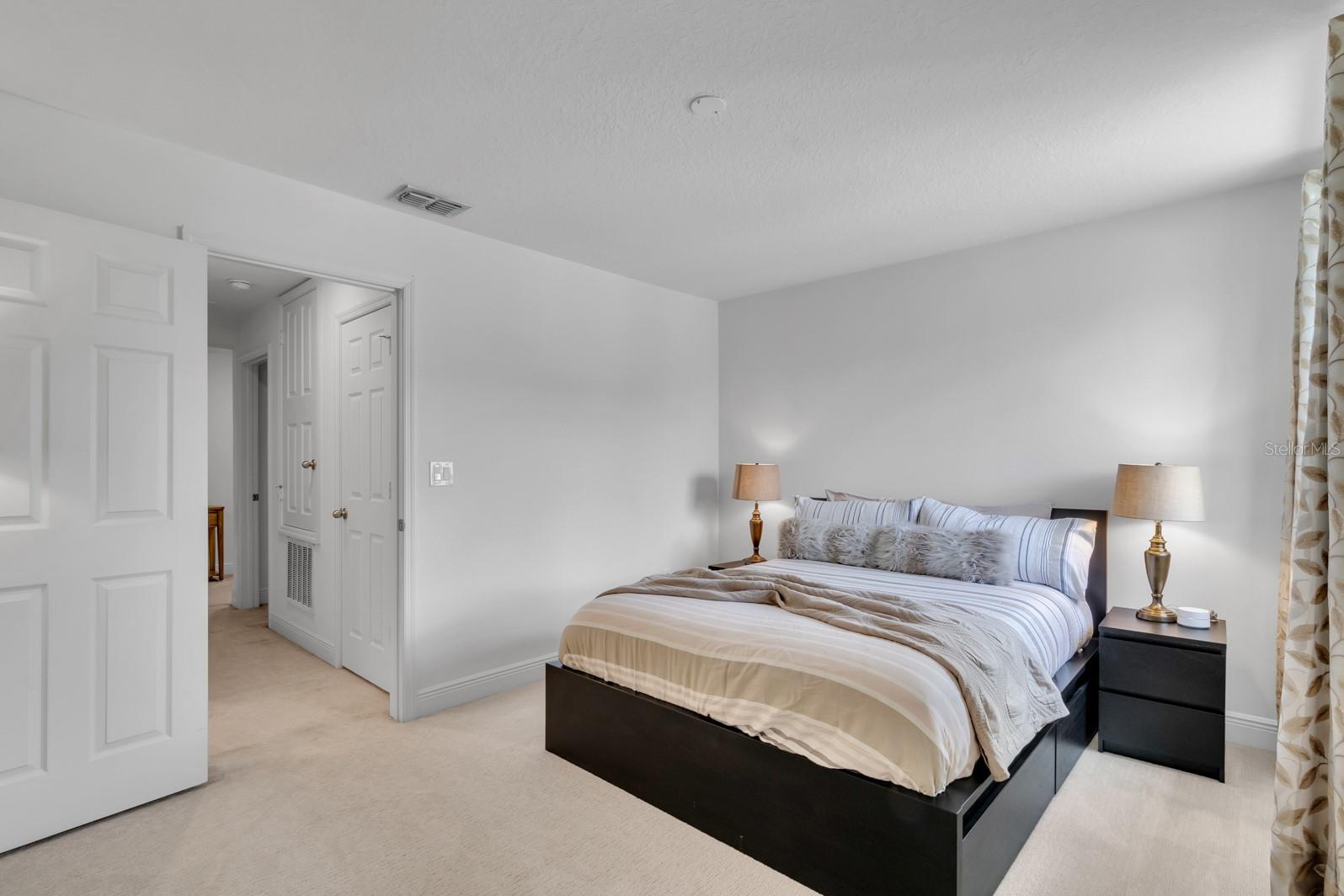 13745 BRESSLER ALLEY