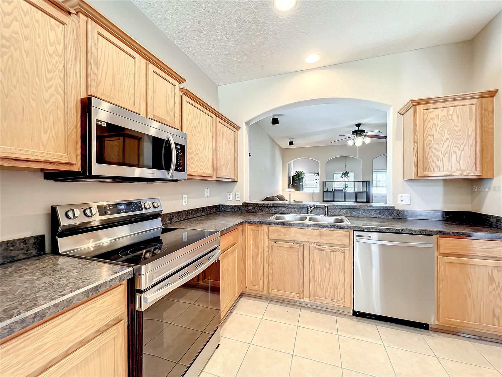 1432 WILLOW BRANCH DRIVE