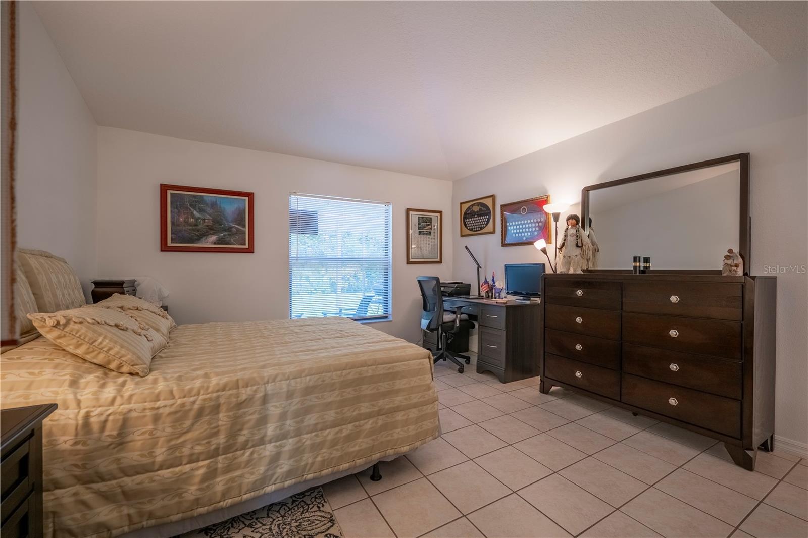 536 VIA DEL ORO DRIVE