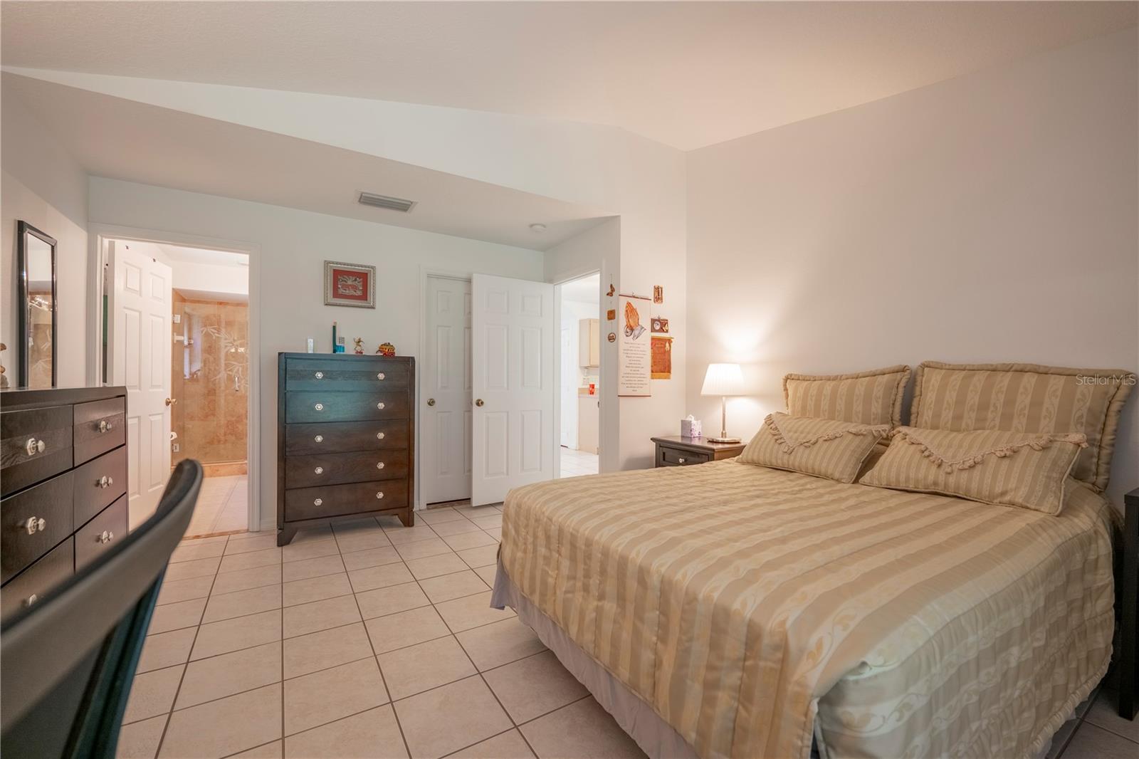 536 VIA DEL ORO DRIVE