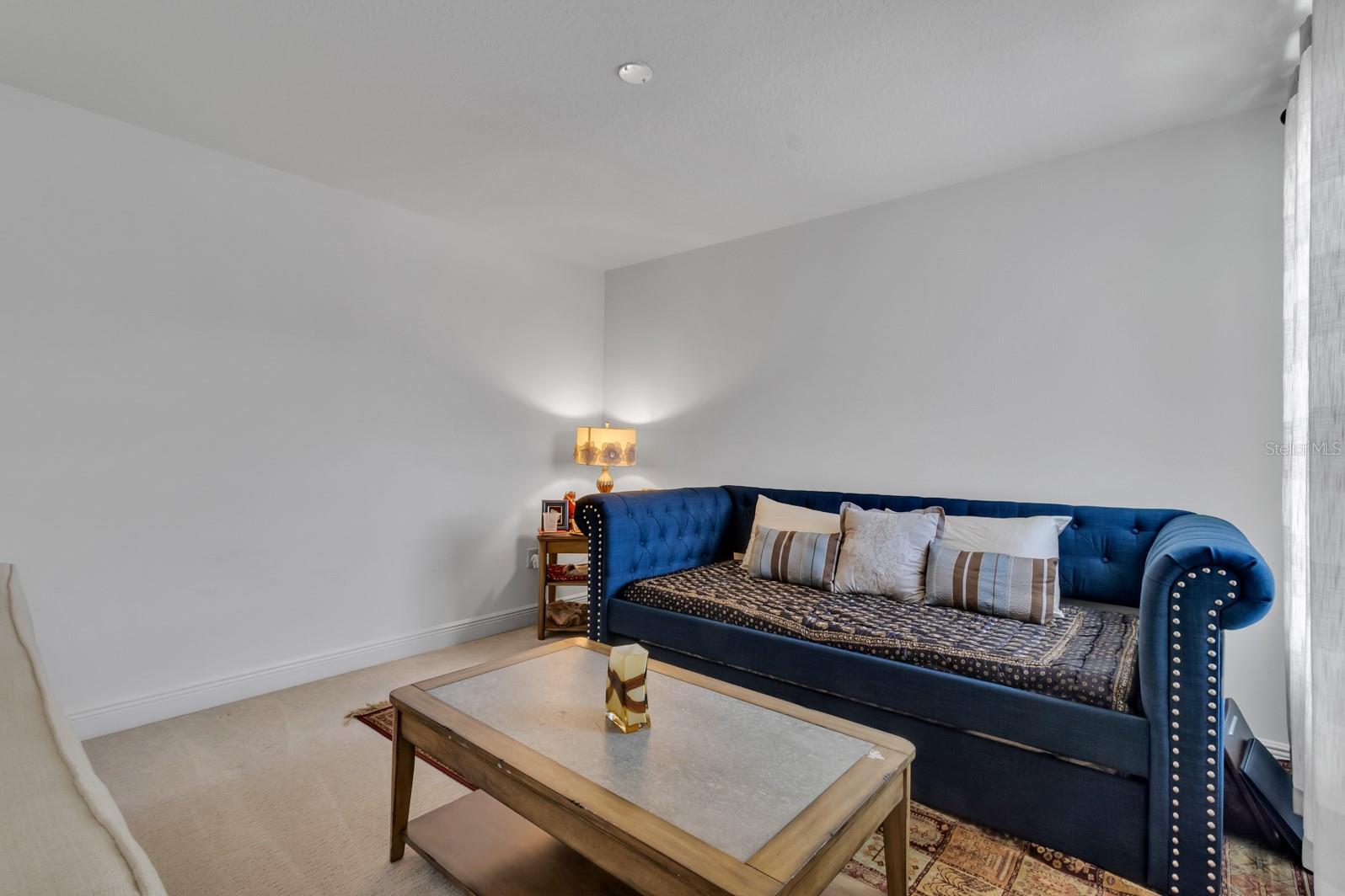 13745 BRESSLER ALY