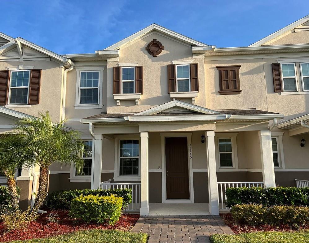 13745 BRESSLER ALY