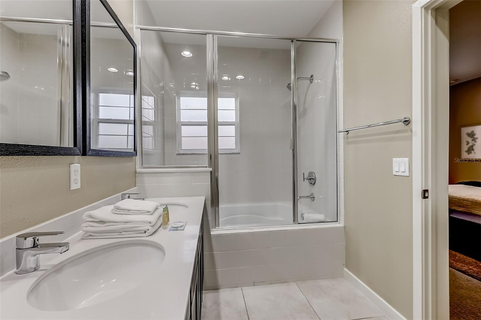 2618 CORVETTE LN