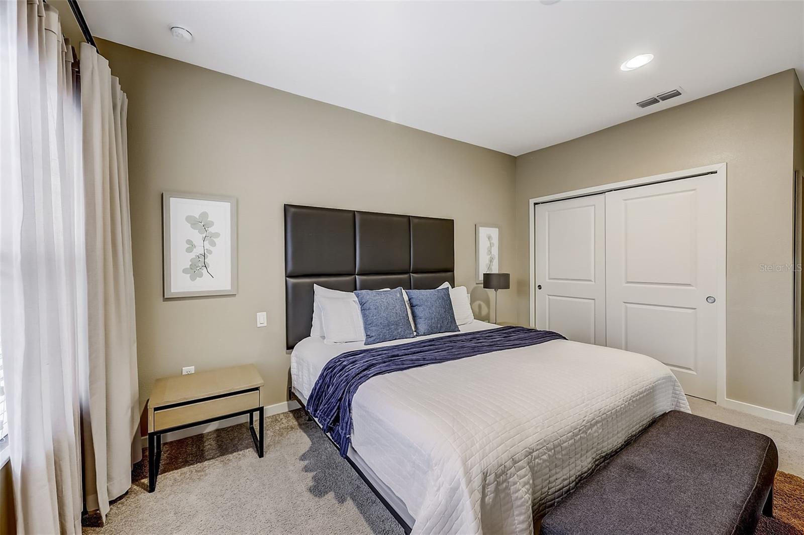 2618 CORVETTE LN