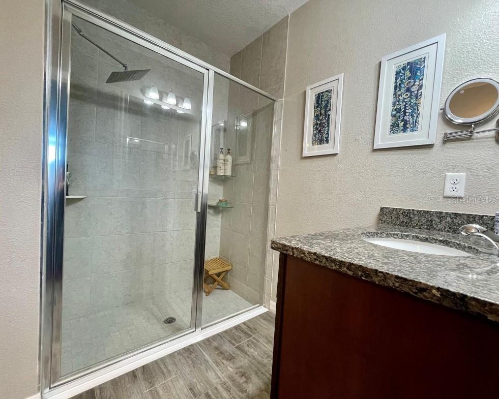 2288 CANYON BREEZE AVE