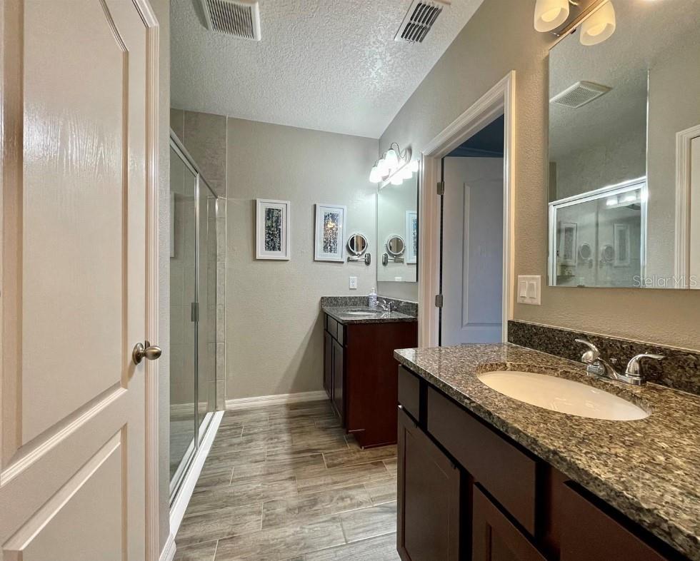 2288 CANYON BREEZE AVE