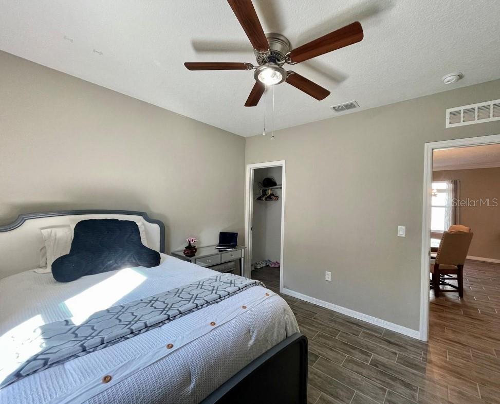 2288 CANYON BREEZE AVE