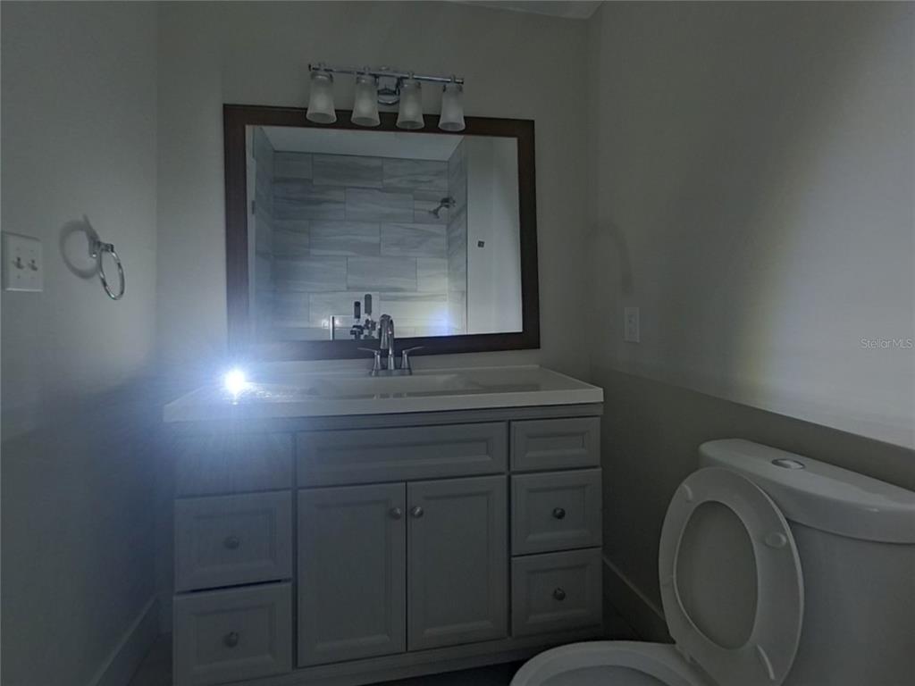 544 ORANGE DRIVE Unit: 12