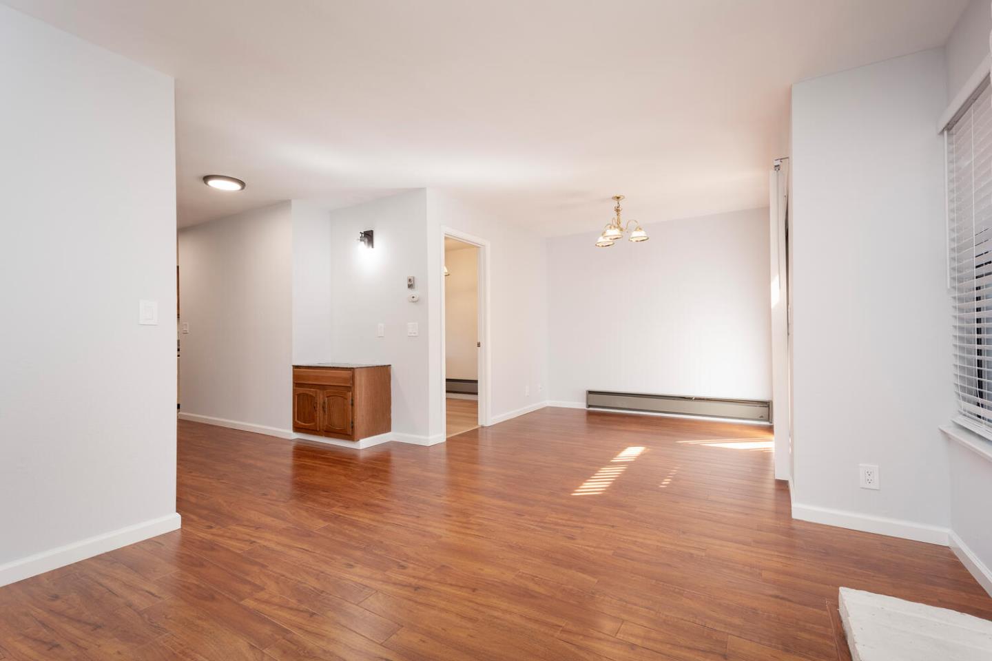 1321 Fruitdale AVE