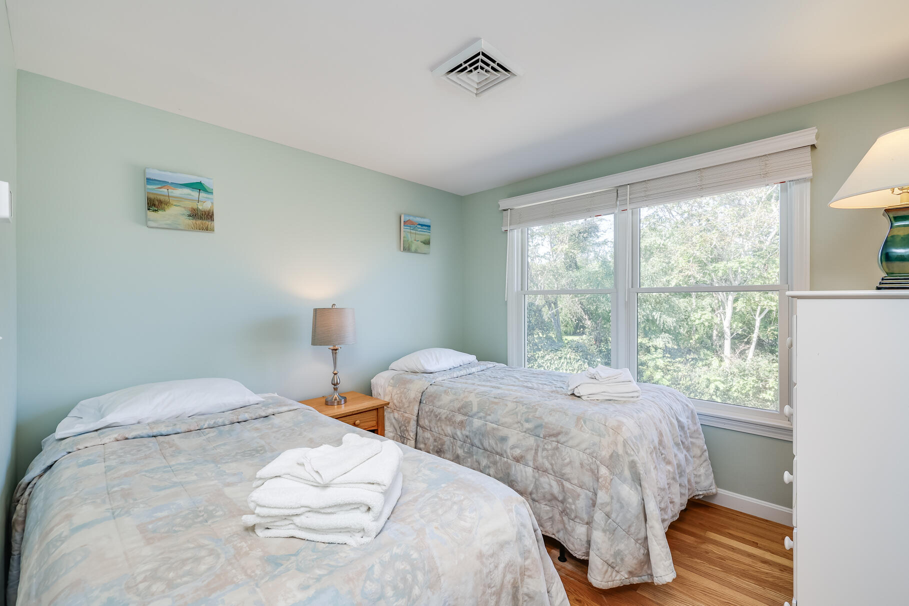 51 Linger Longer Cartway