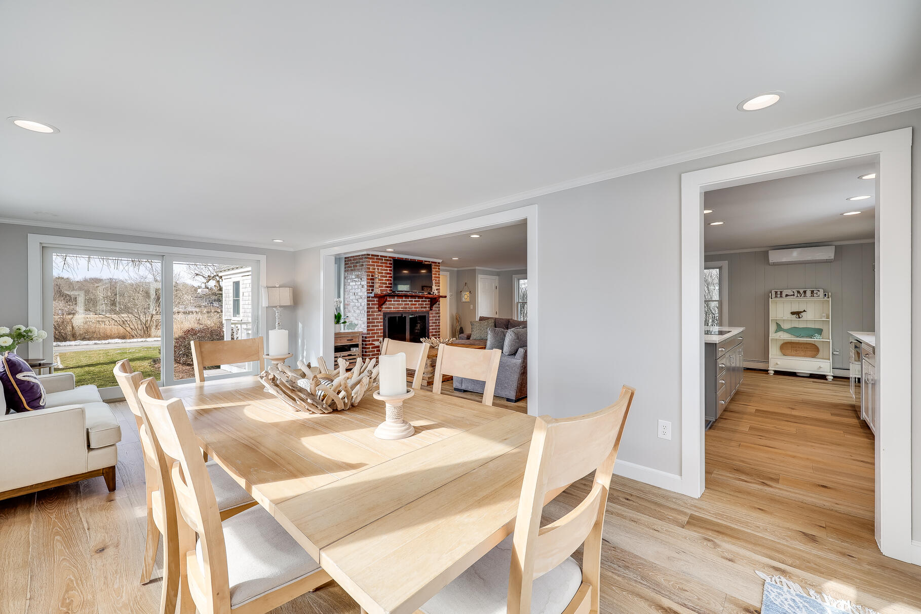 156 Commerce Road