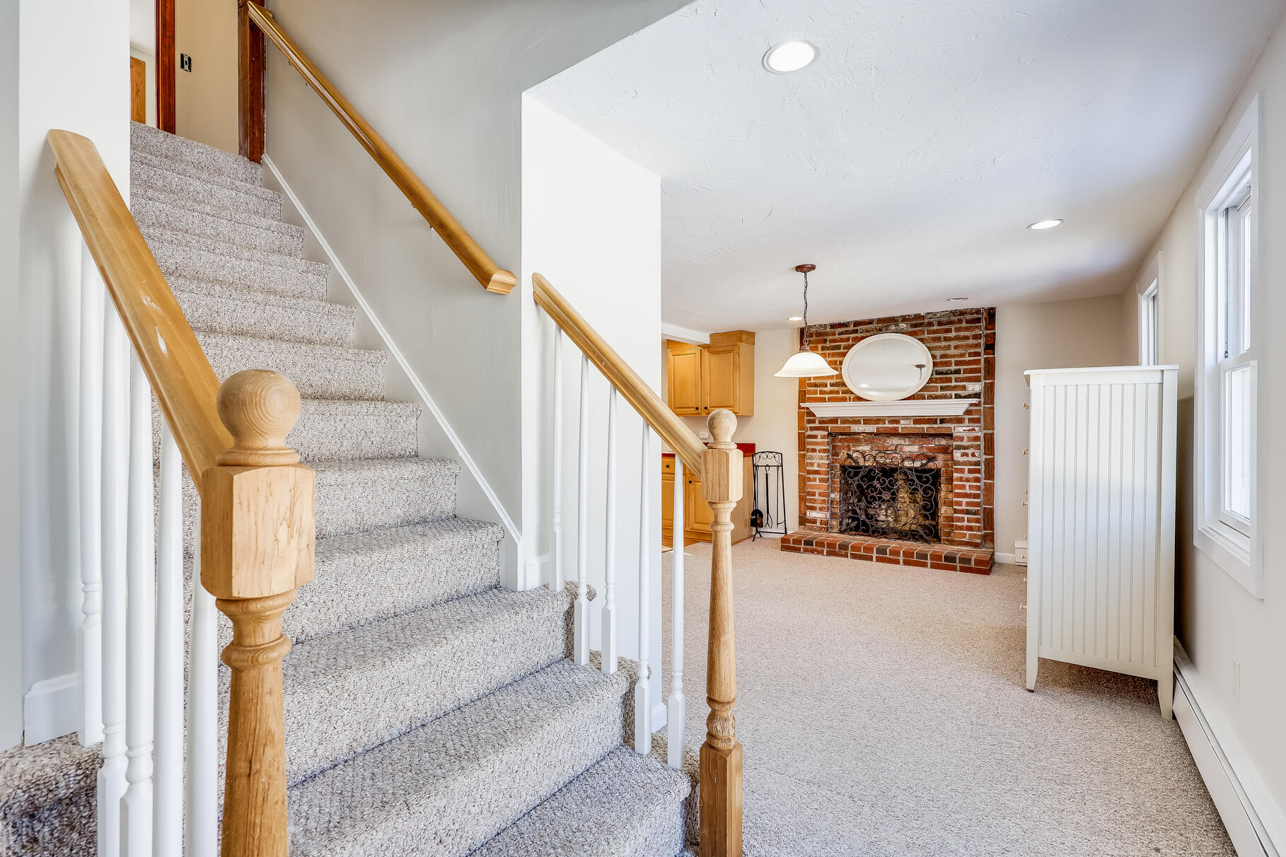 6 Artisan Way