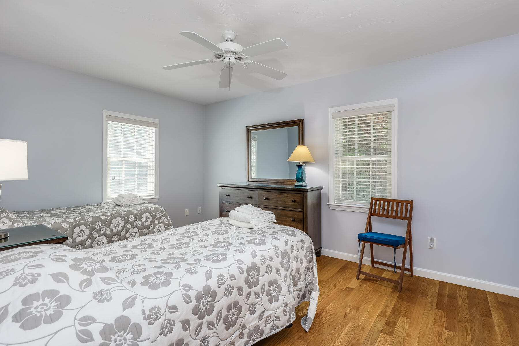 40 Linger Longer Cartway