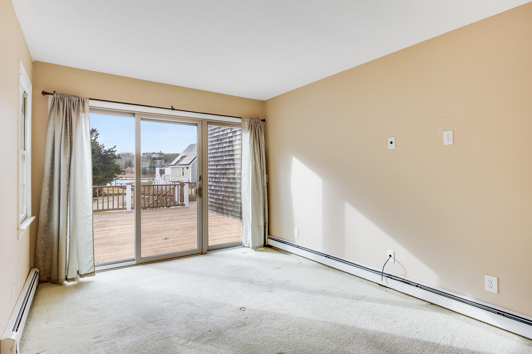 61 Bay Lane