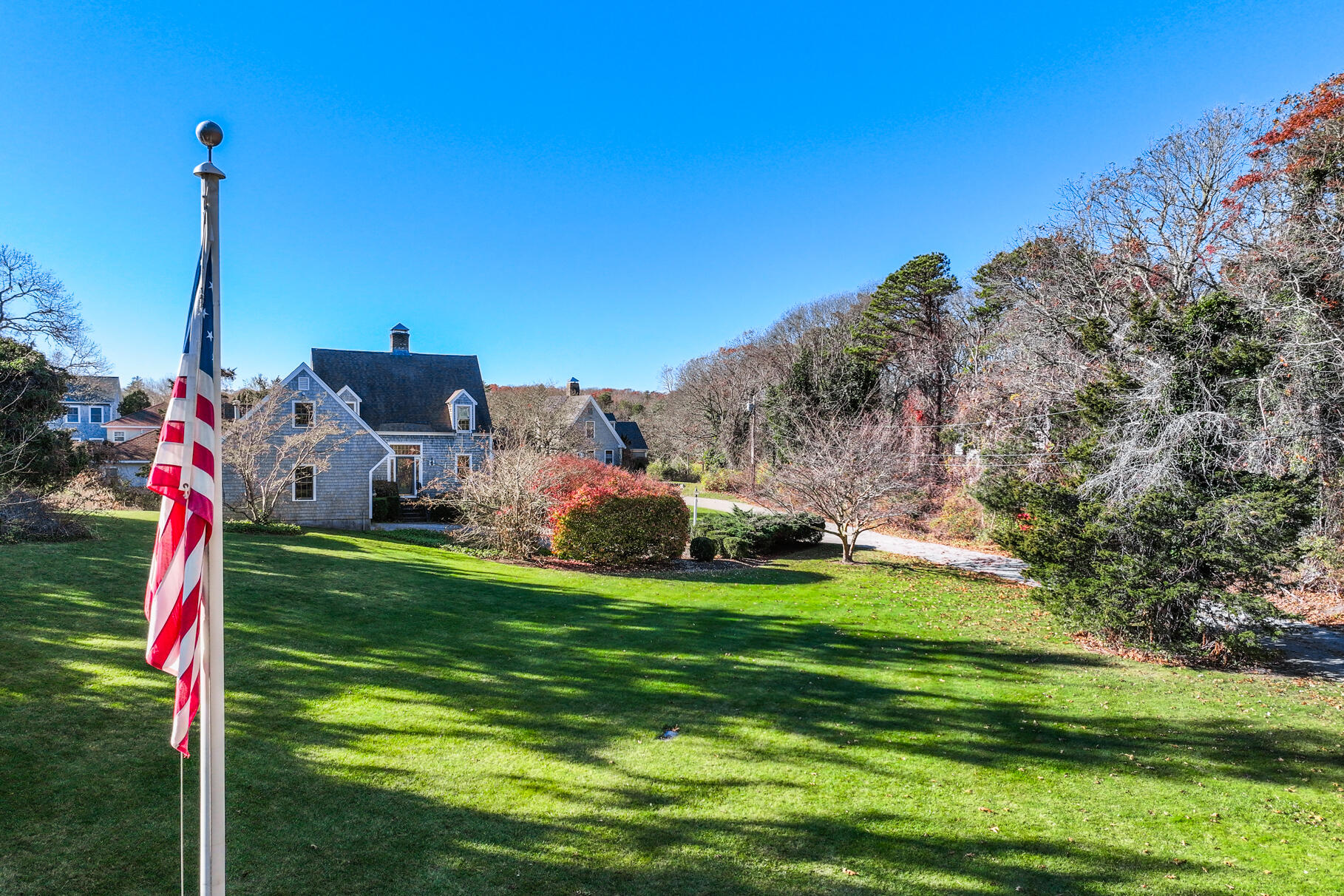 61 Bay Lane