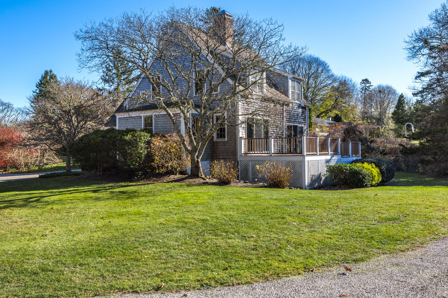 61 Bay Lane
