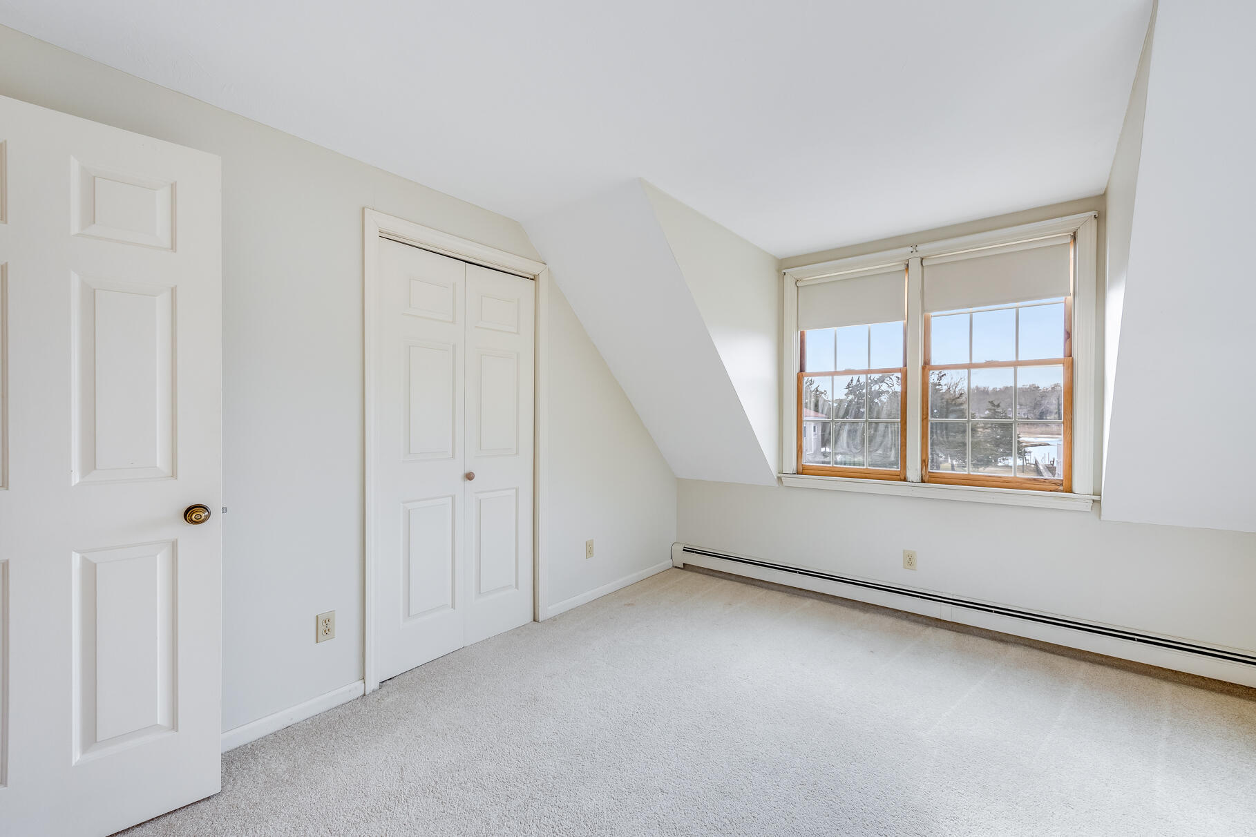 61 Bay Lane