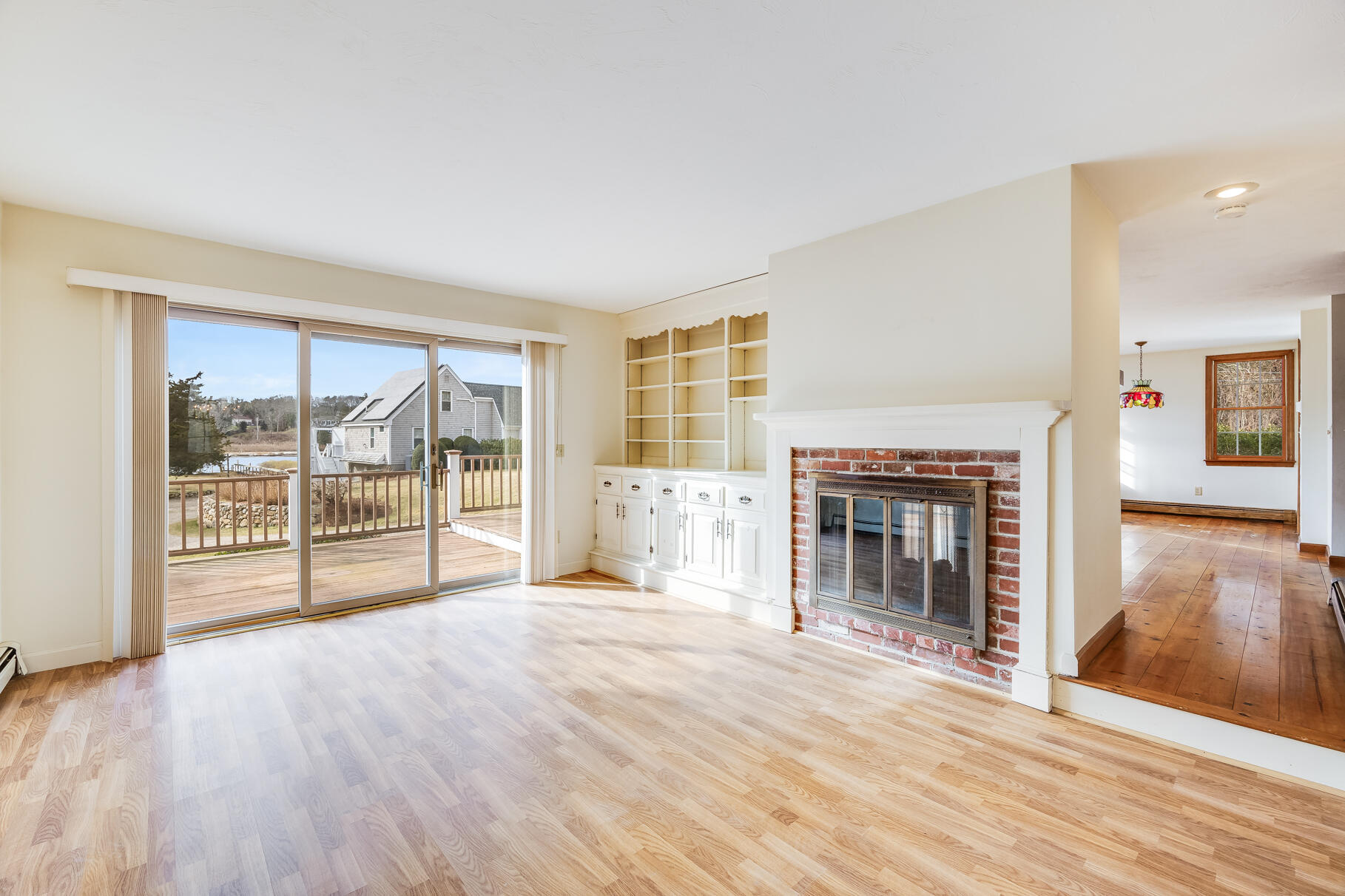 61 Bay Lane
