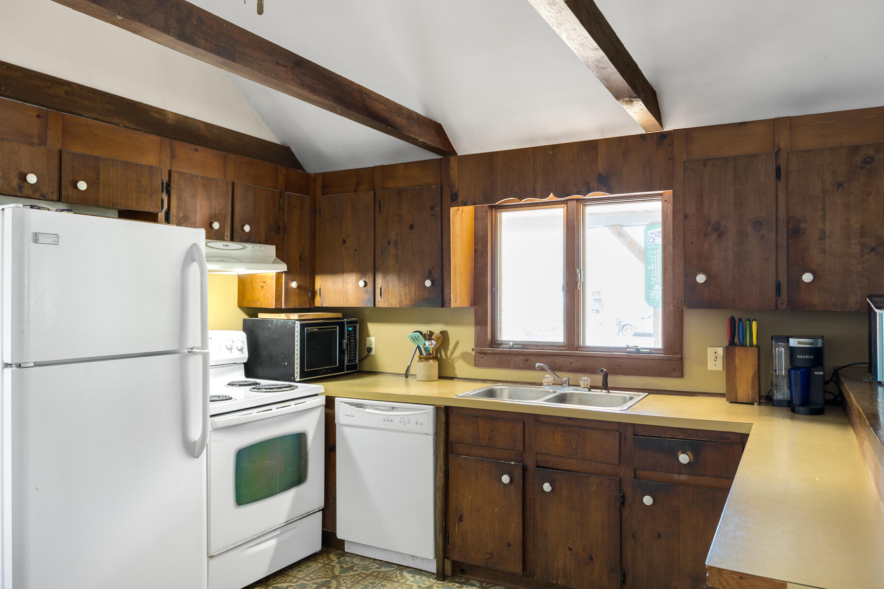 62 Monomoy Circle