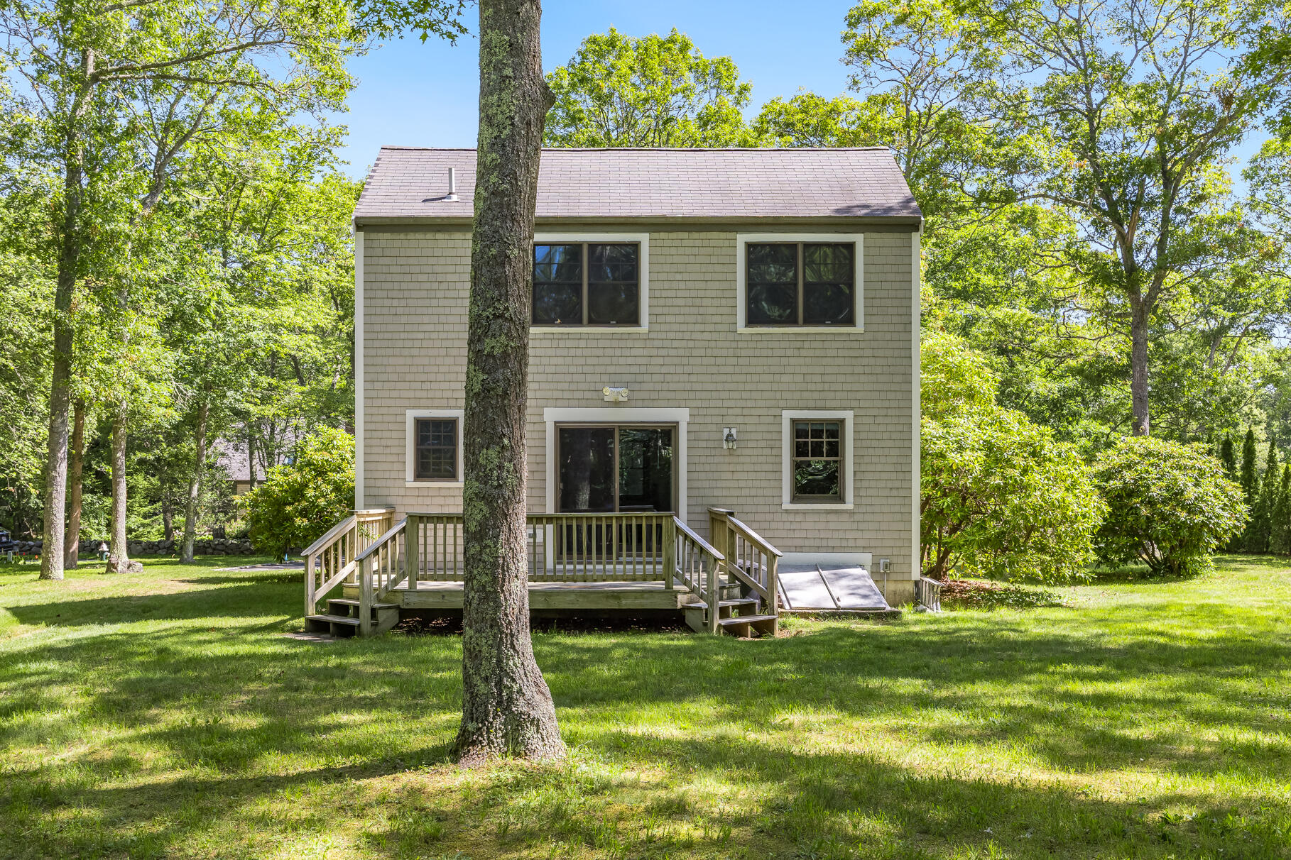 153 Blackthorn Road