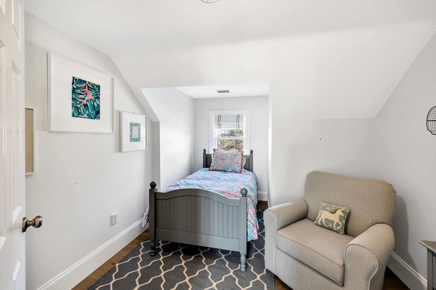 37 Stony Way