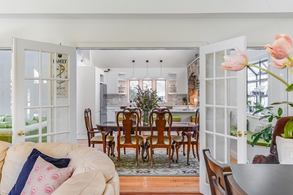 60 Deerfield Rd