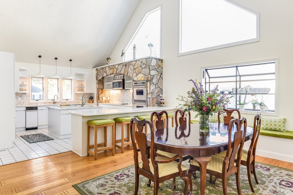 60 Deerfield Rd
